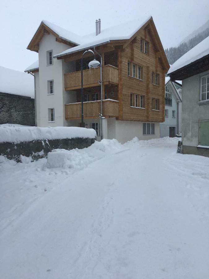 B&B Ursi Andermatt Exterior photo